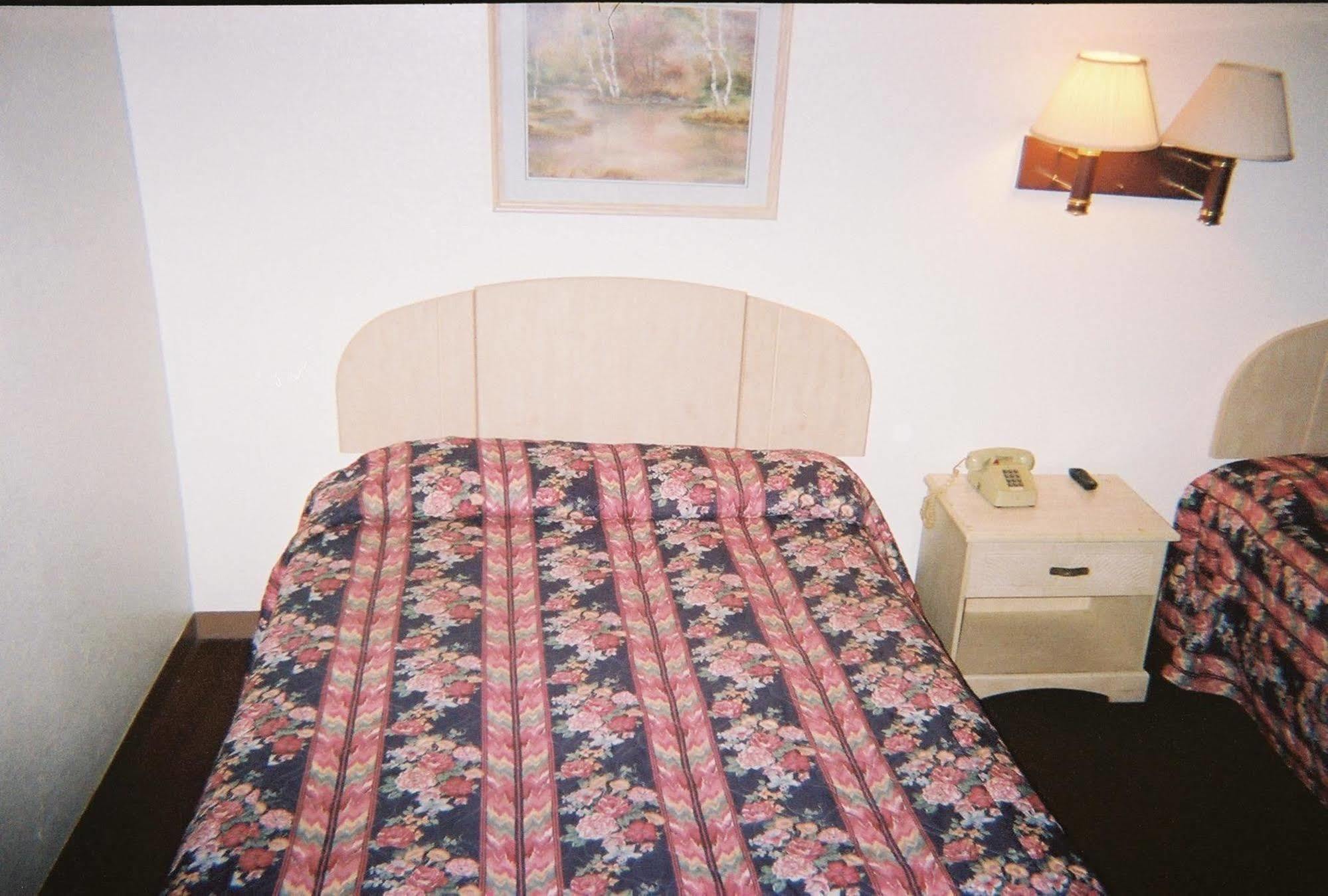 Budget Inn Wentzville Esterno foto